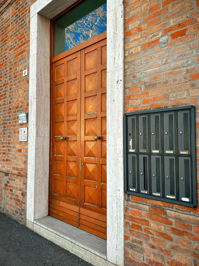 Apartmán Accogliente Mansarda In Centro Storico Ravenna Exteriér fotografie